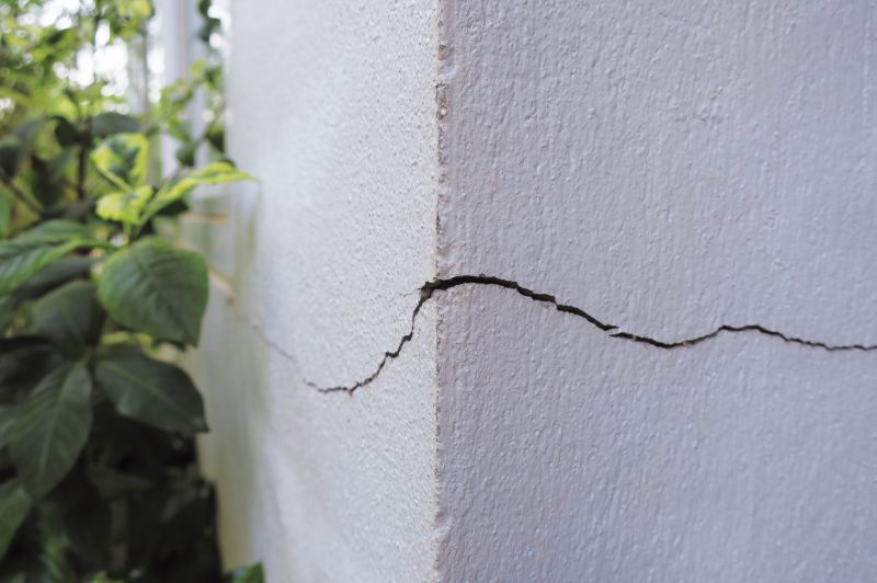 Structural Crack Repair in Walterboro, SC